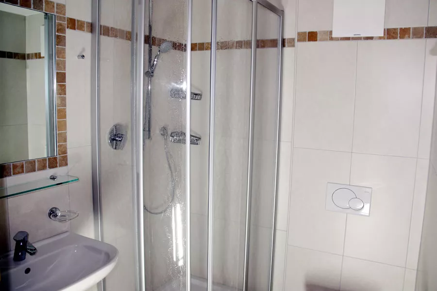 Badezimmer in der Fewo für 8 Personen